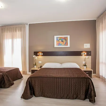 Gardenia Hotel 3*